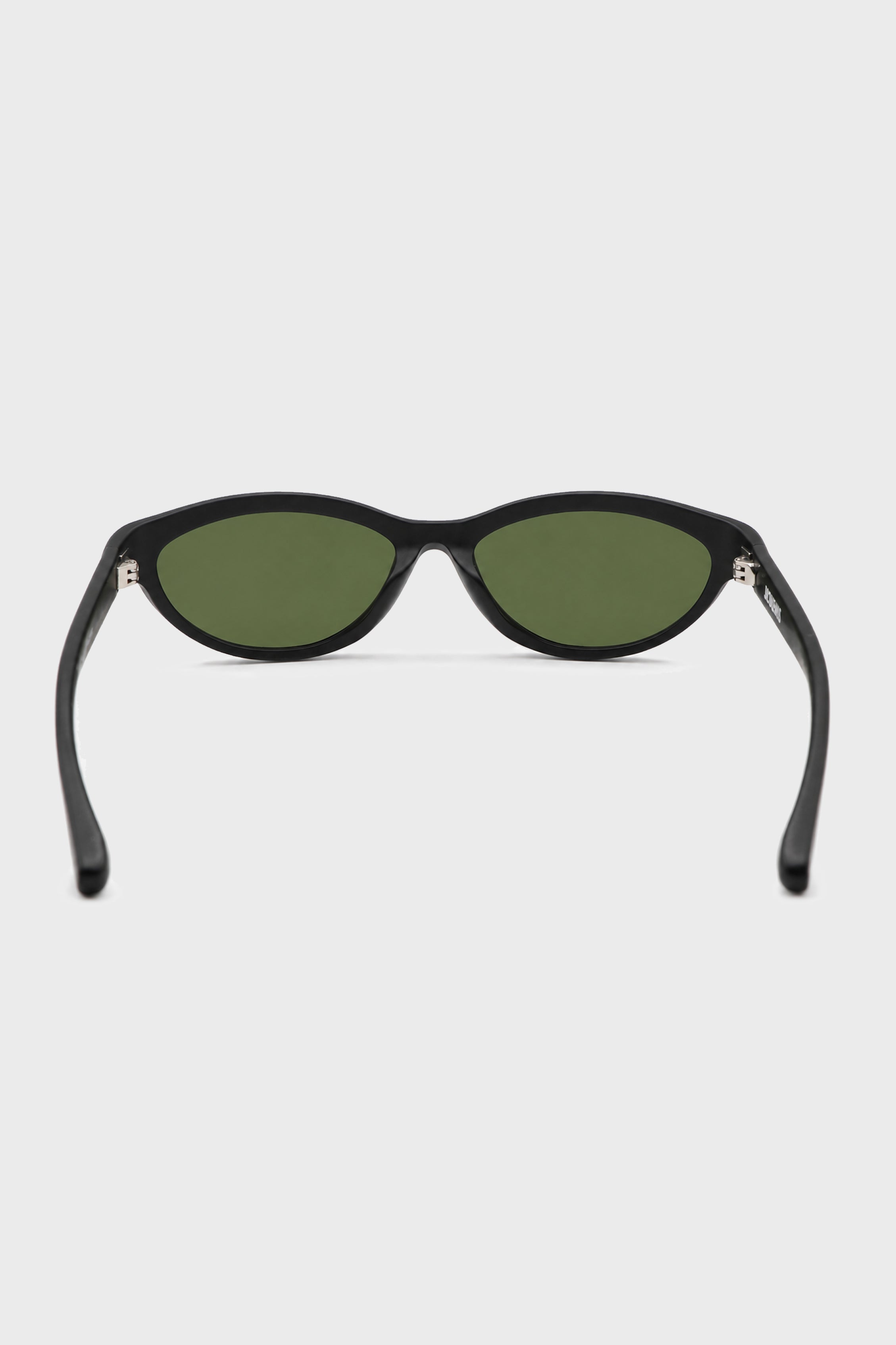 × JACQUEMUS CURVO SUNGLASSES MATT BLACK
