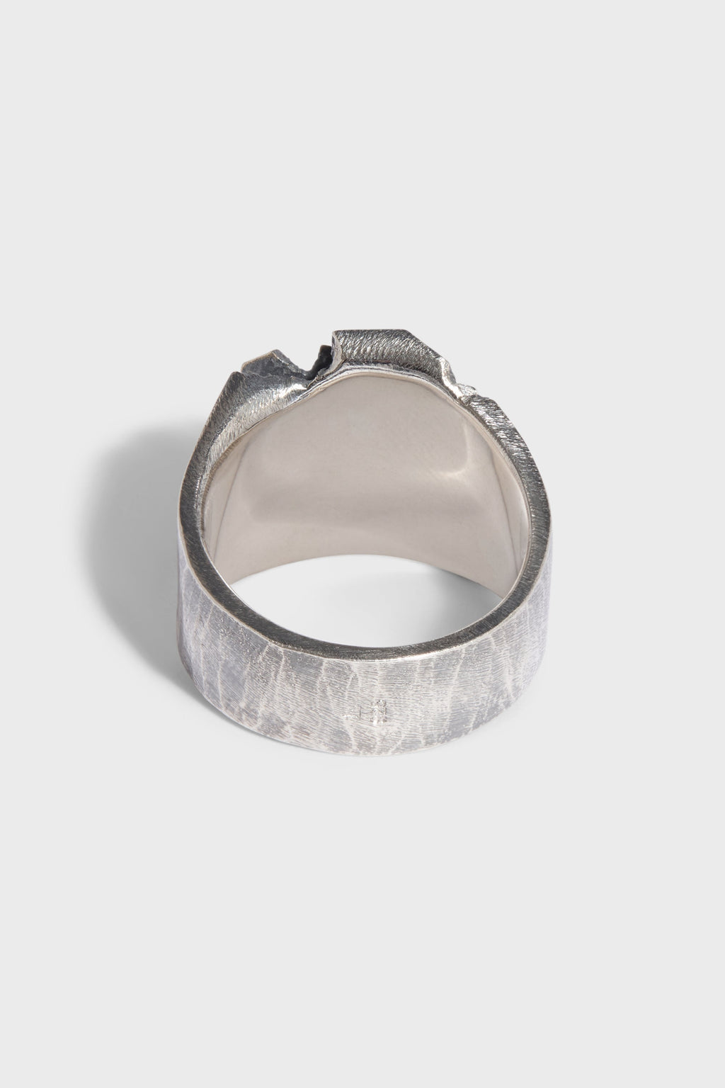 TORN EDGES CHEVALIERE