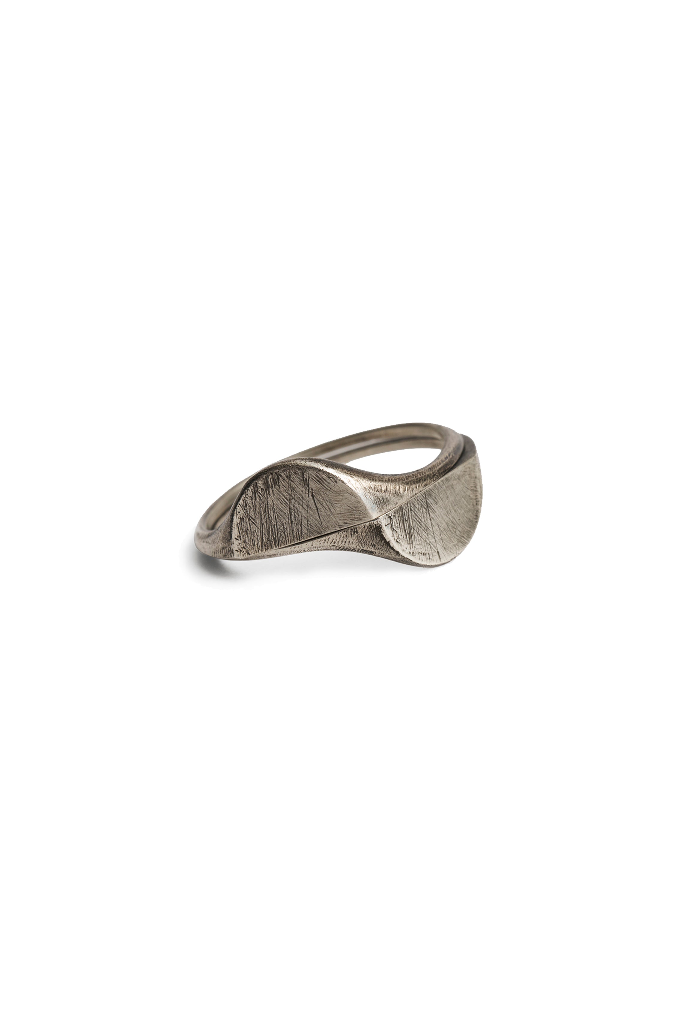 SIGNET RING UNITY