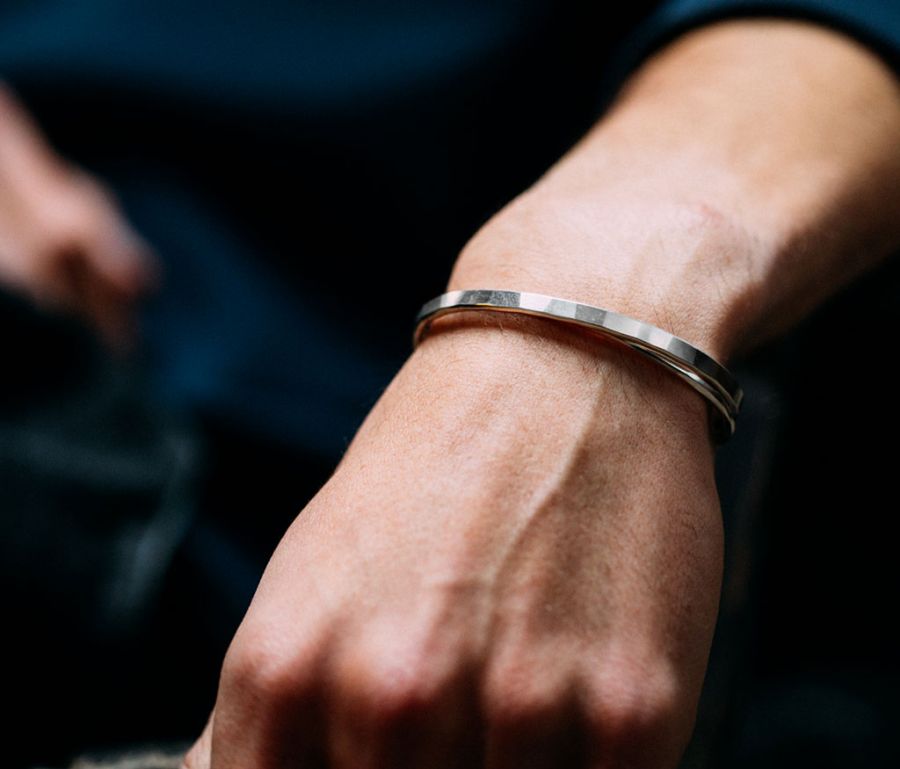 BRACELET FLAT CROSSED