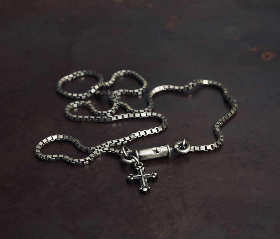 NECKLACE SYMBOL CROSS