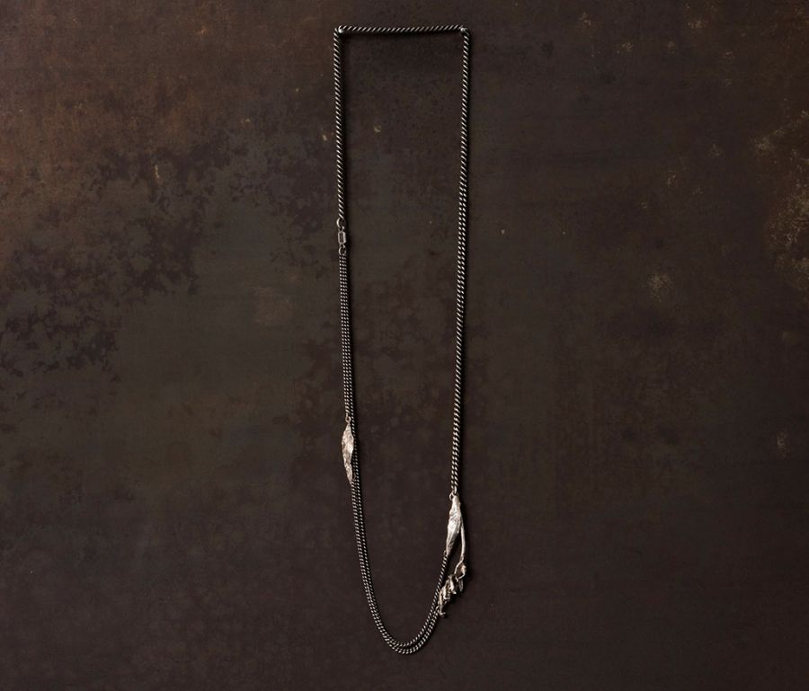 NECKLACE LEAVES