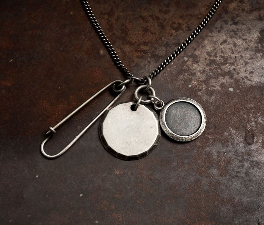 NECKLACE CHAIN PLATE FACETTES